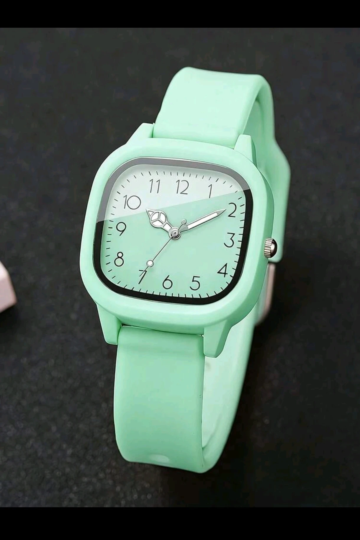 Set de Dama AD ASTRA - Reloj Cuadrado Verde Menta + Brazalete de Corazón 2