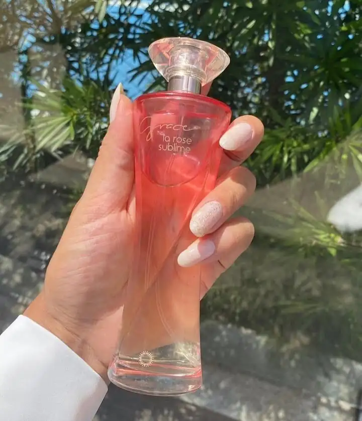 🌸PERFUME GRACE ROSE🌸