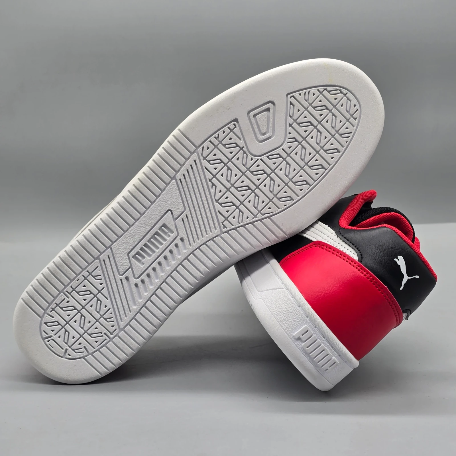 PUMA FERRARI CAVEN 2.0 8
