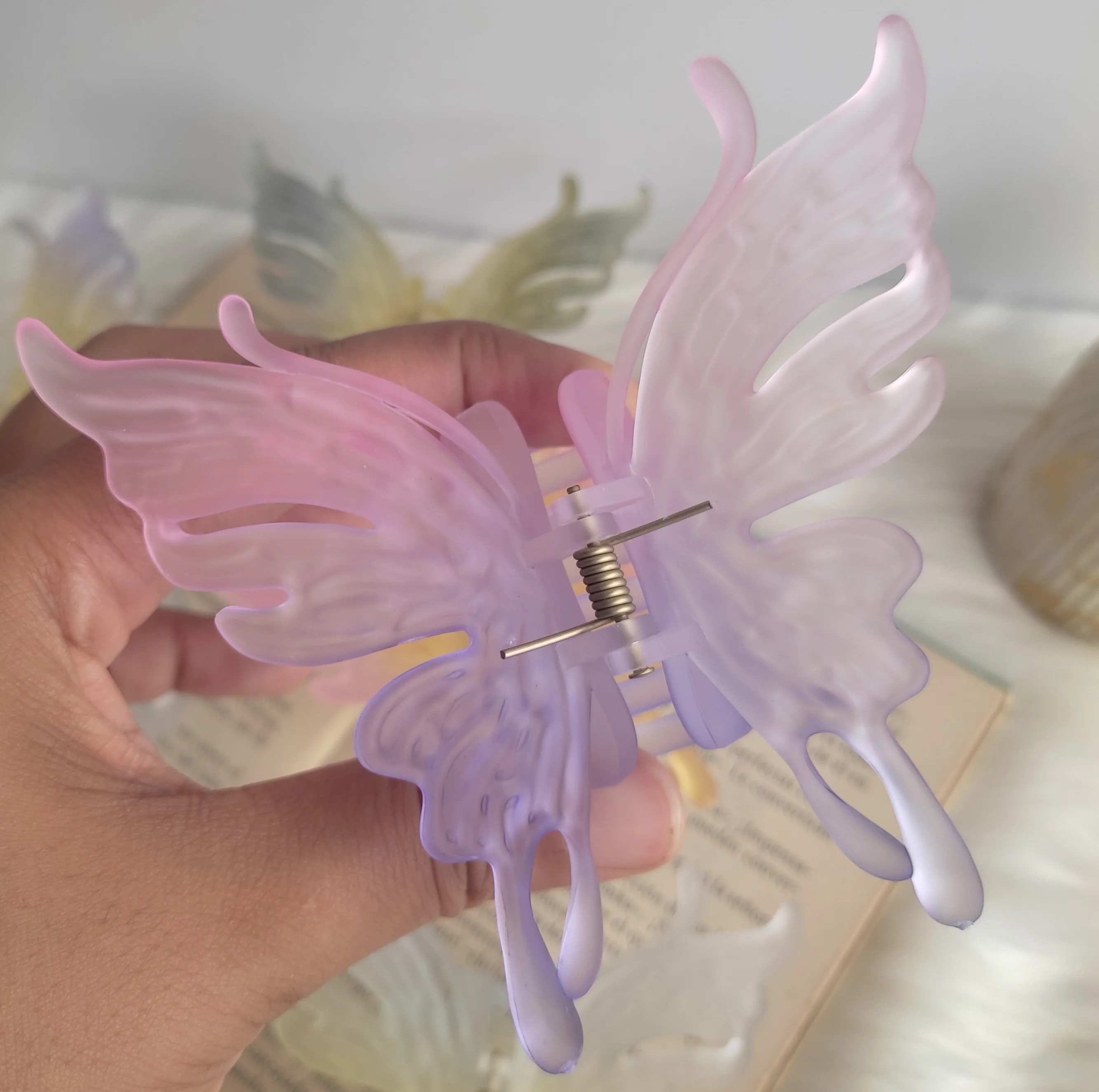 Gancho maxi mariposa degradado matte 2