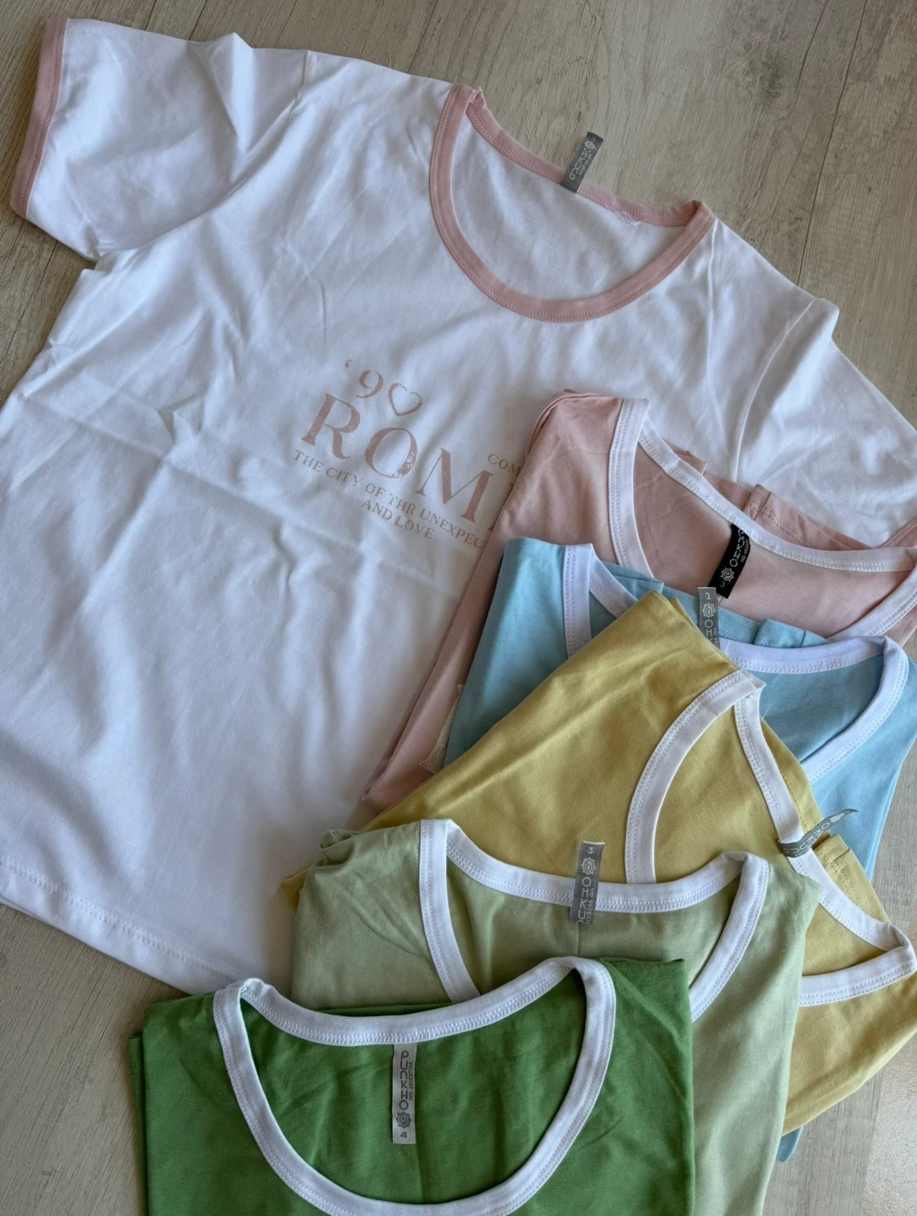 REMERAS BRISA 