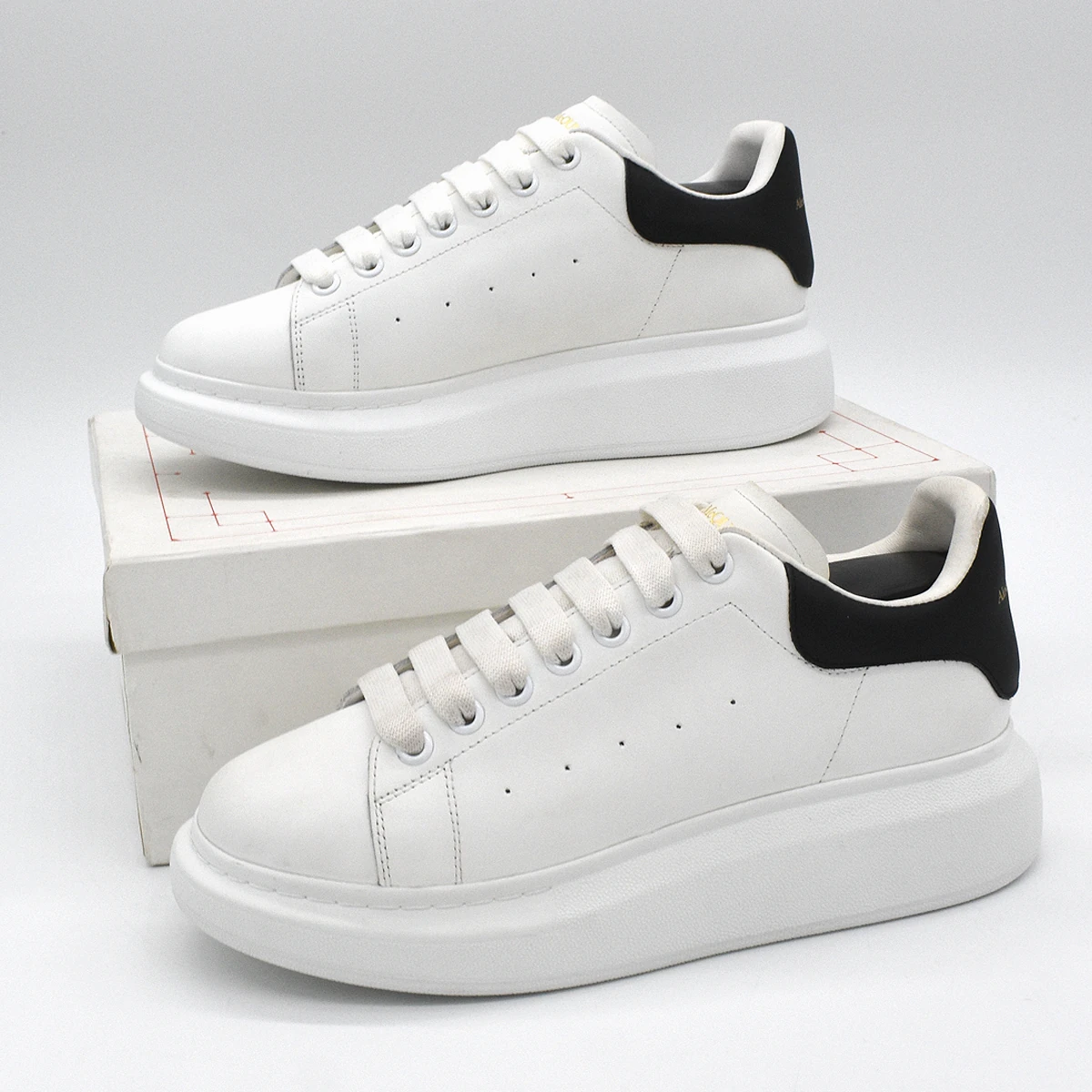 Alexander Mcqueen