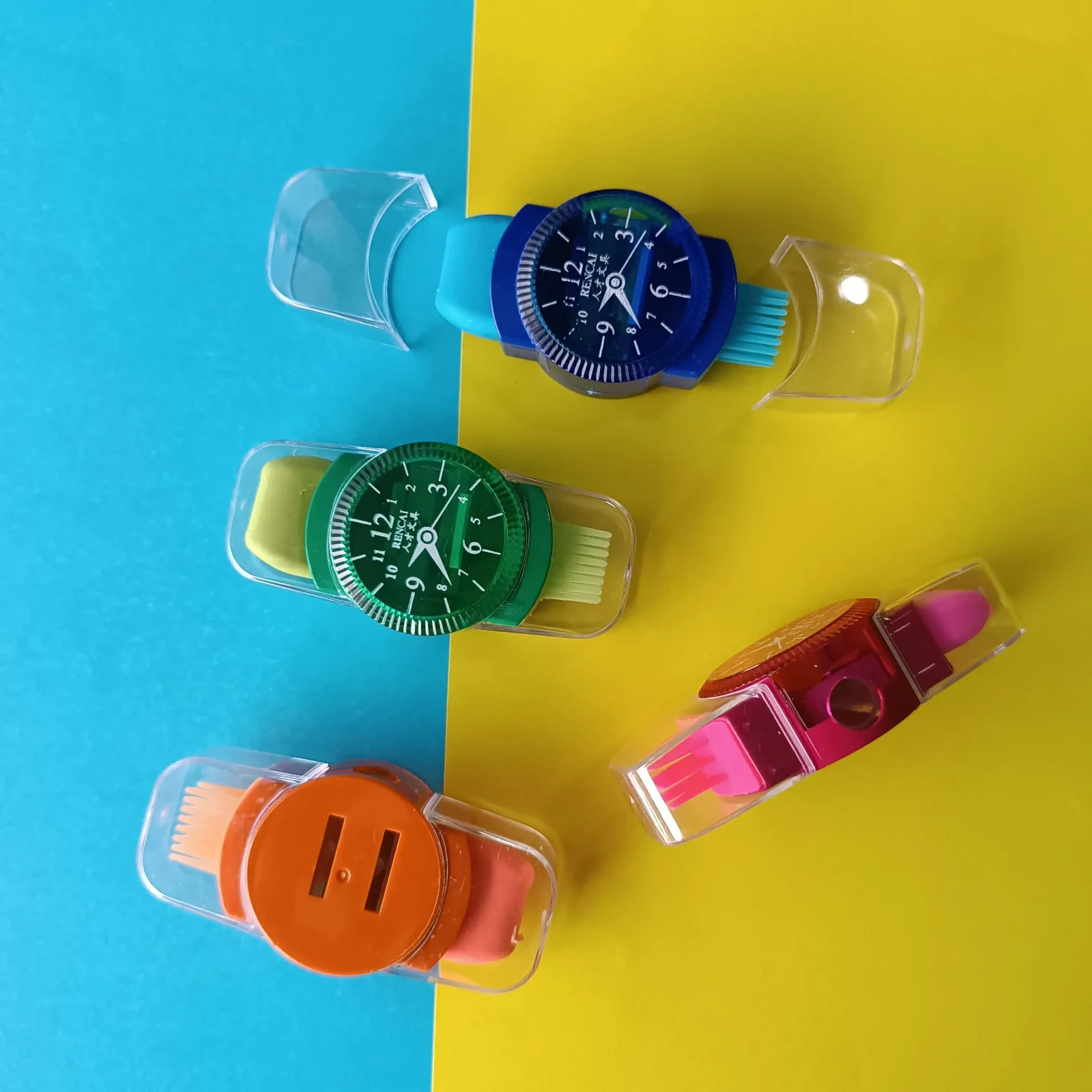 SACAPUNTA RELOJ