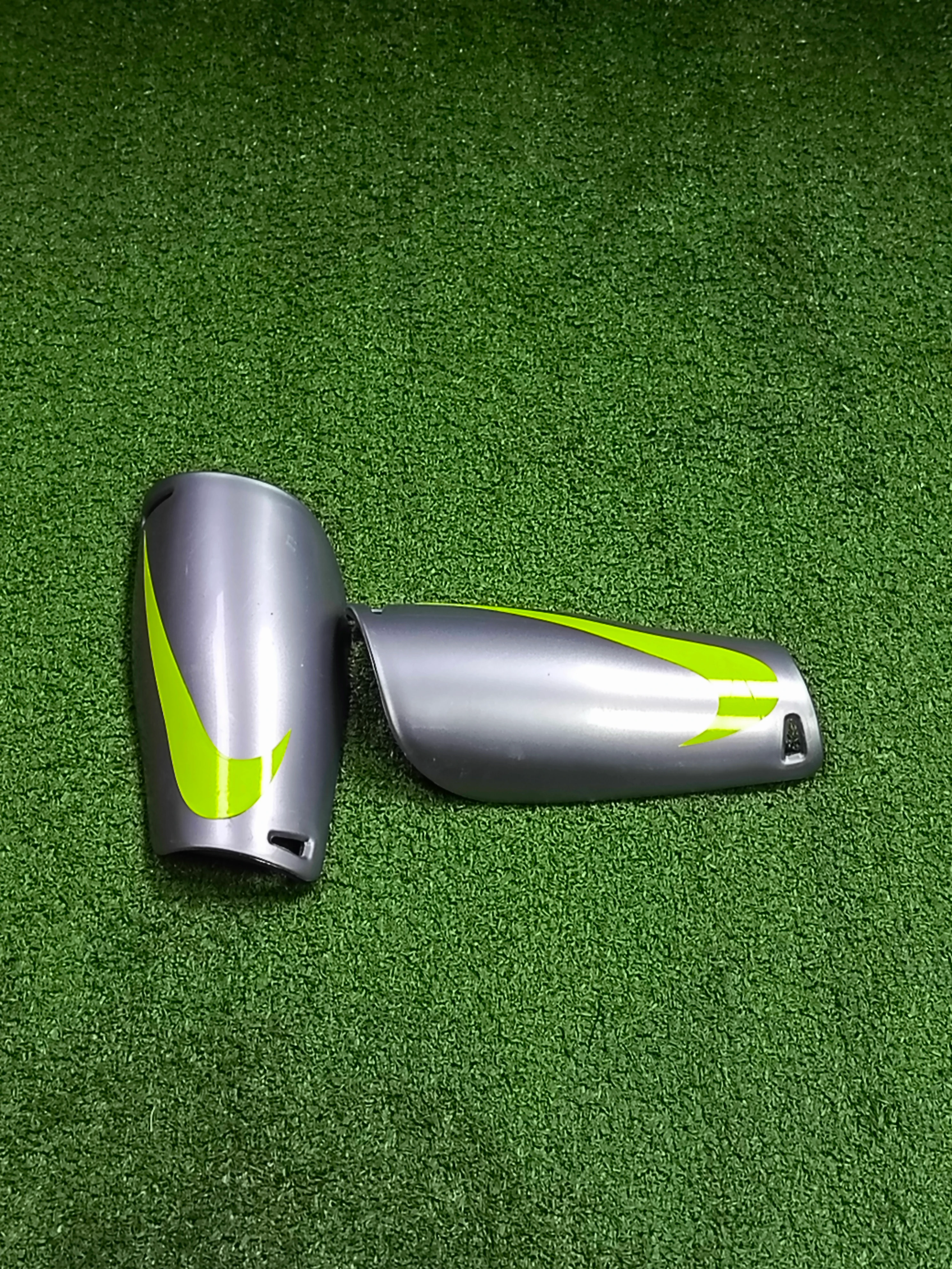 CANILLLERAS NIKE 