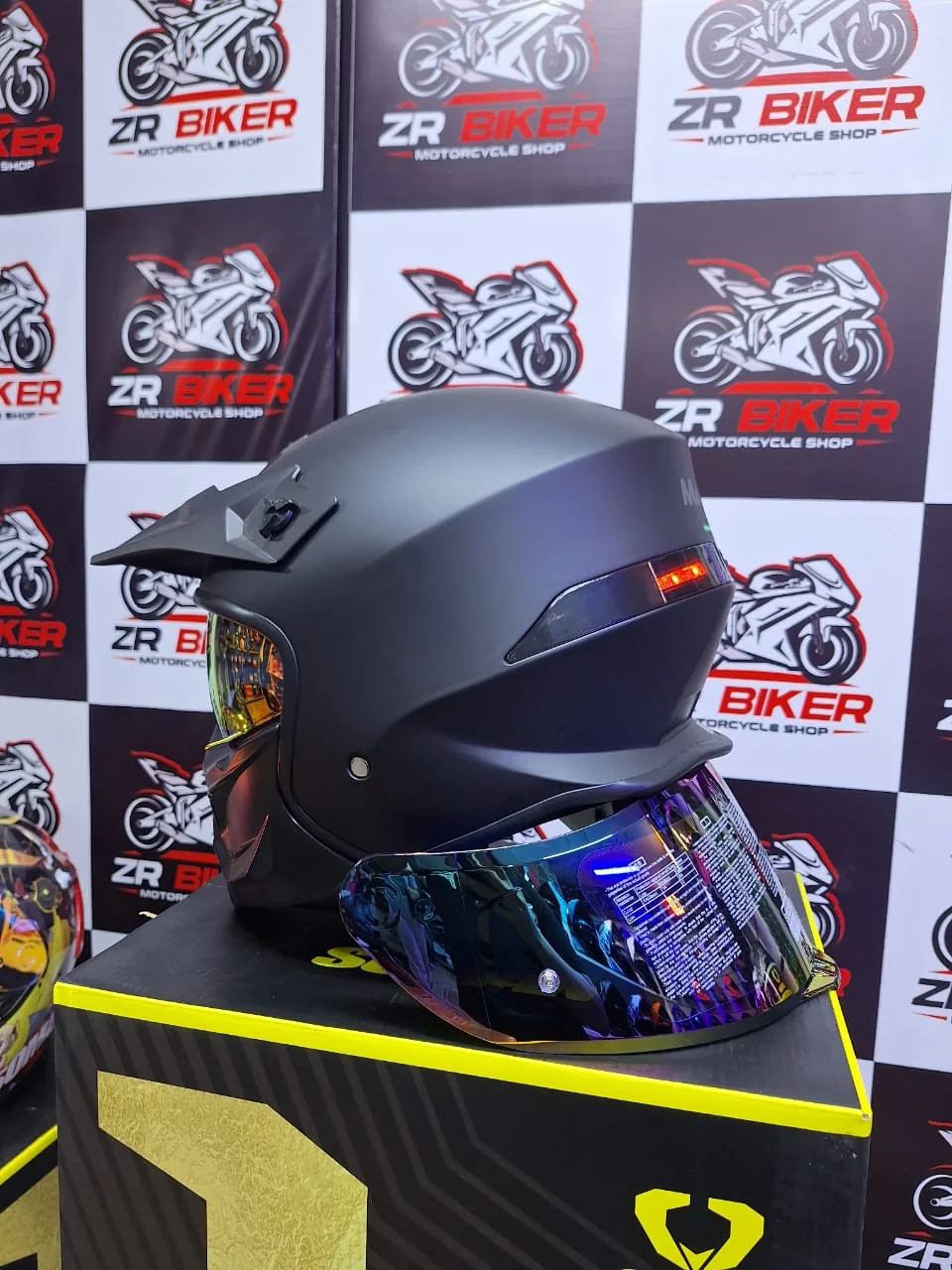 CASCO STREETFIGHTER MASSELY NEGRO  2