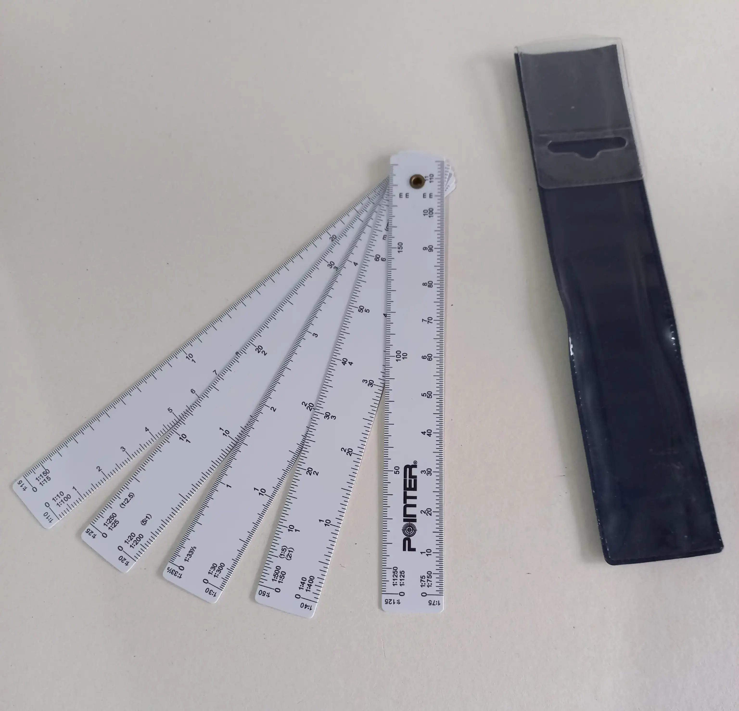 Escalimetro plastico ABANICO