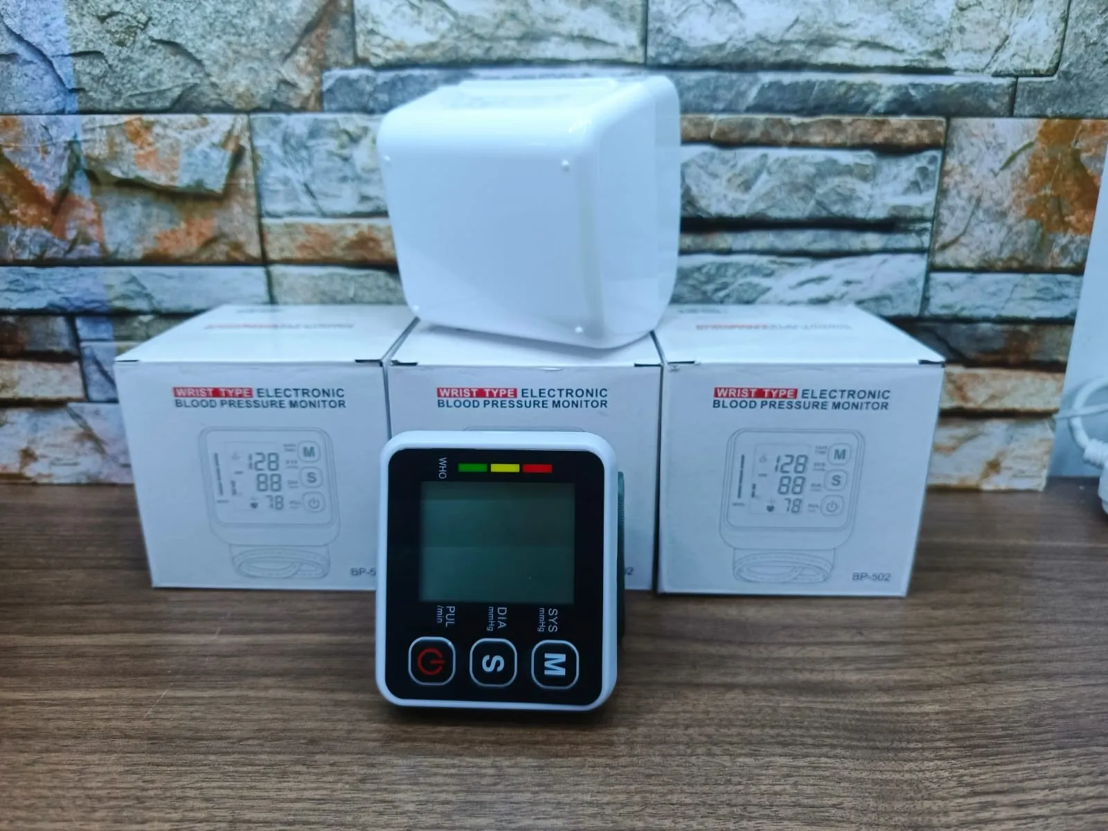 TENSIOMETRO MONITOR DE PRECION ARTERIAL 