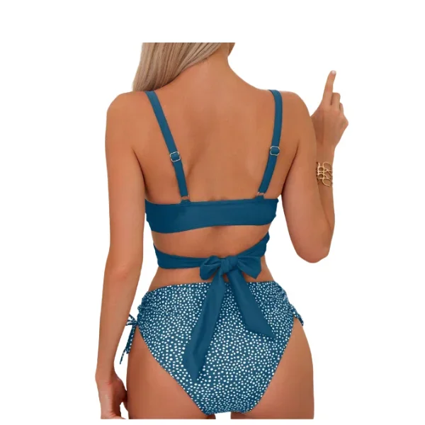 Bañador bikini con estampado de lunares 2