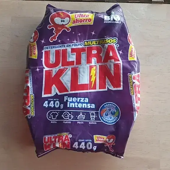 Jabón en polvo Ultra klin de 440 g 