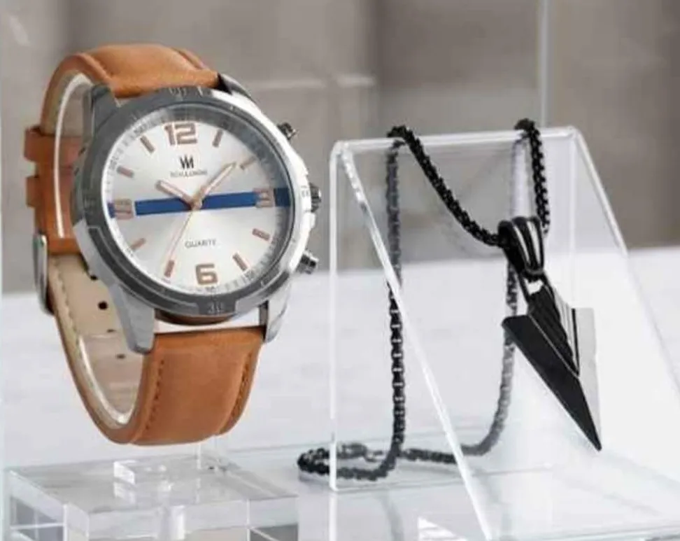 Reloj y Collar Black Flecha