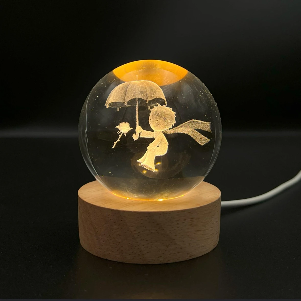Lampara esfera de cristal 3D con base de madera LED 8
