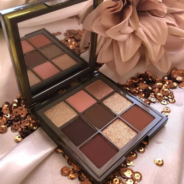 Paleta de sombras. 2