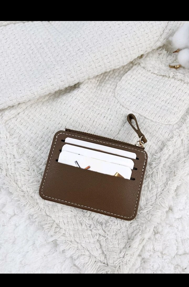 Monedero Tarjetero Southland Ultra-Slim– Diseño Minimalista en Poliuretano con Cierre Dorado. 3