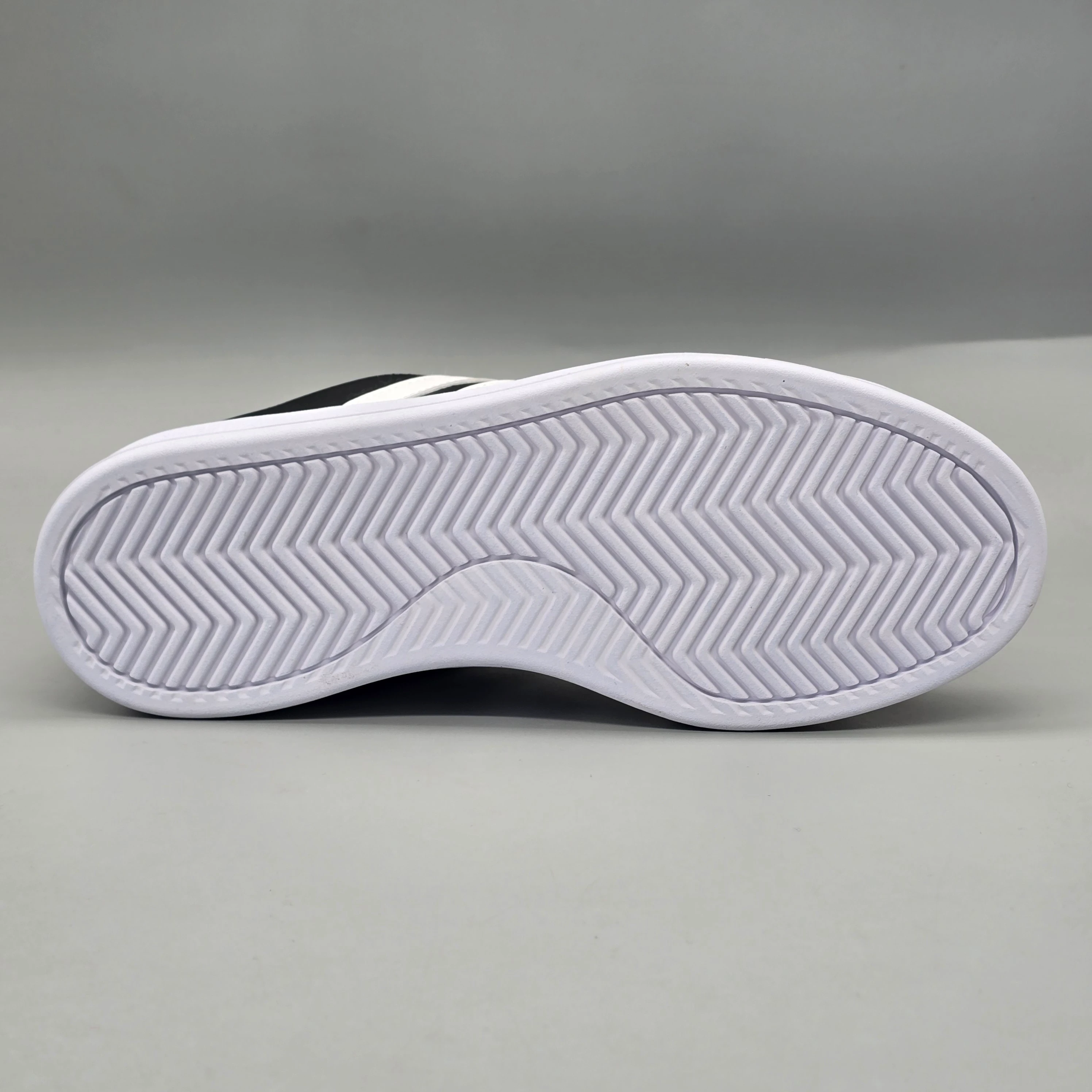 TENIS ADIDAS GRAND COURT 2.0 10