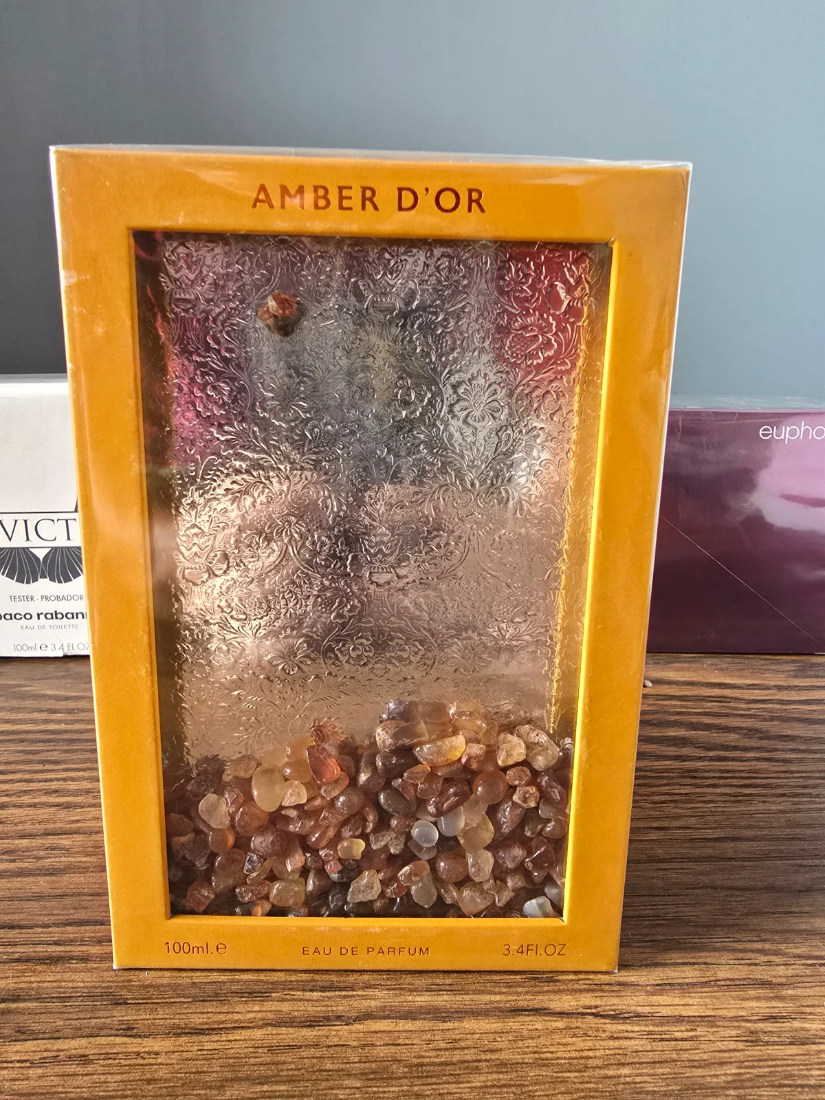 Amber D Or 