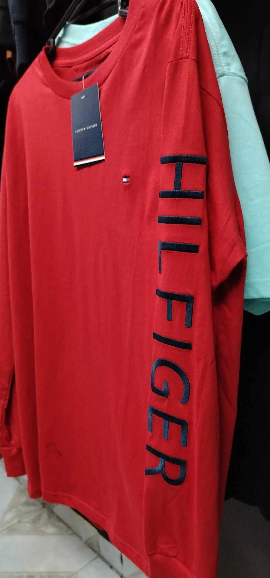 Buzos premium Tommy  2