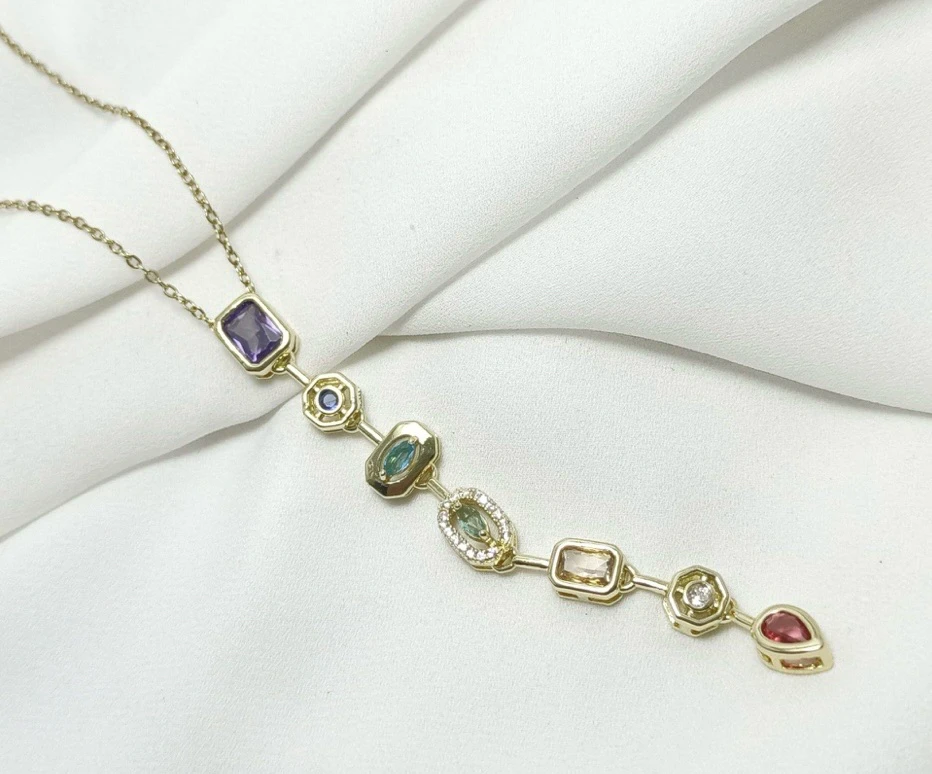Collar "Cascada de Gemas"