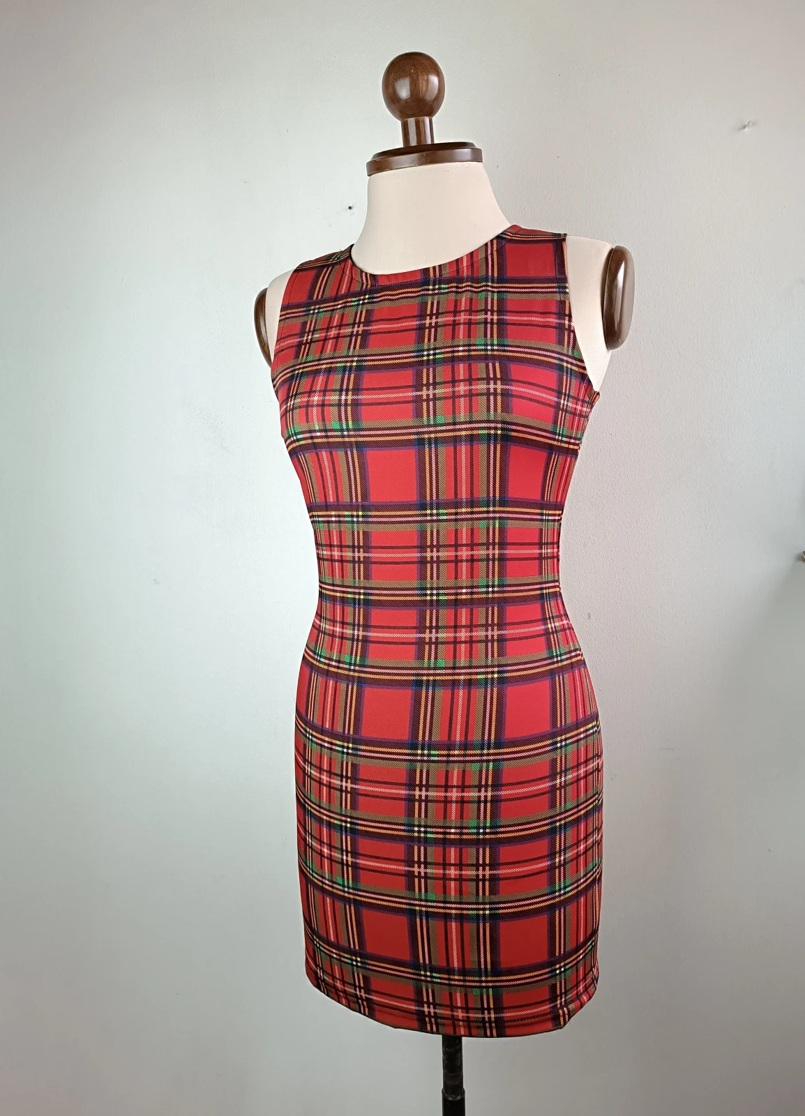 Vestido licrado tela escosés 