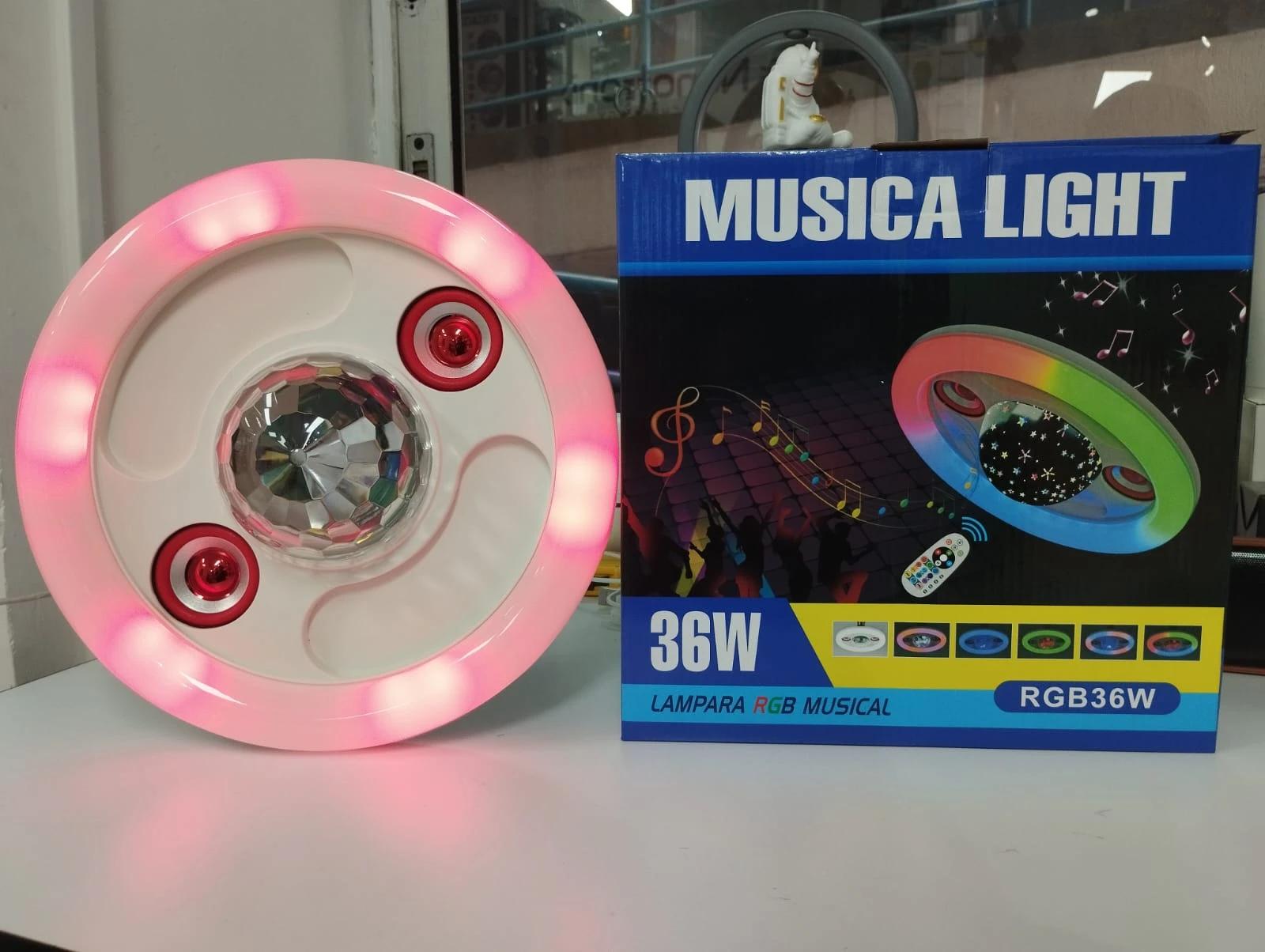 Lampara Bombillo luz led con parlante Bluethooth  5