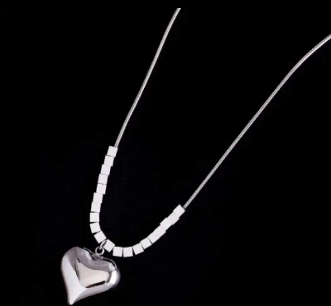 Collar de corazon
