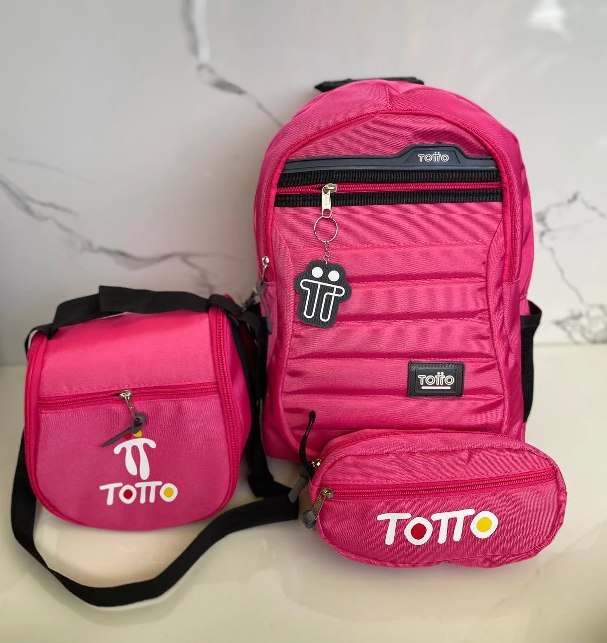 BOLSO ESCOLAR TOTTO 4