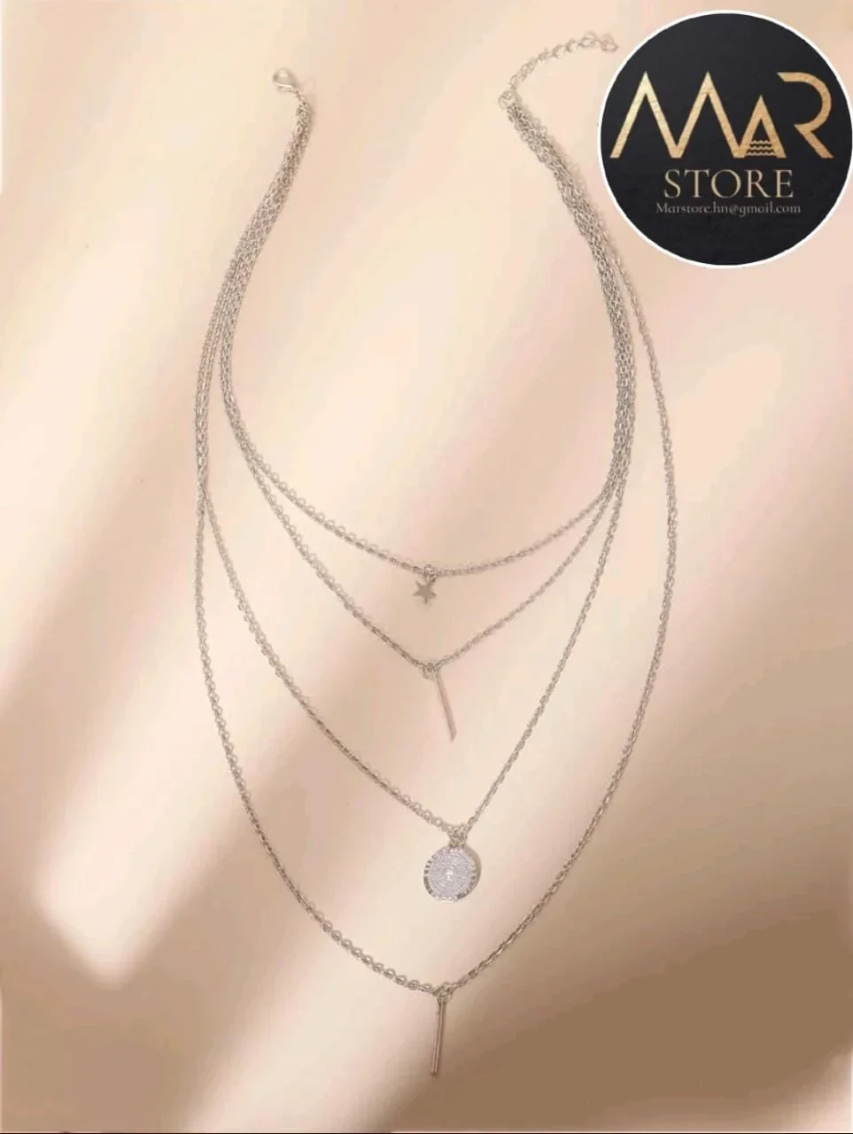 Collar en conjunto 