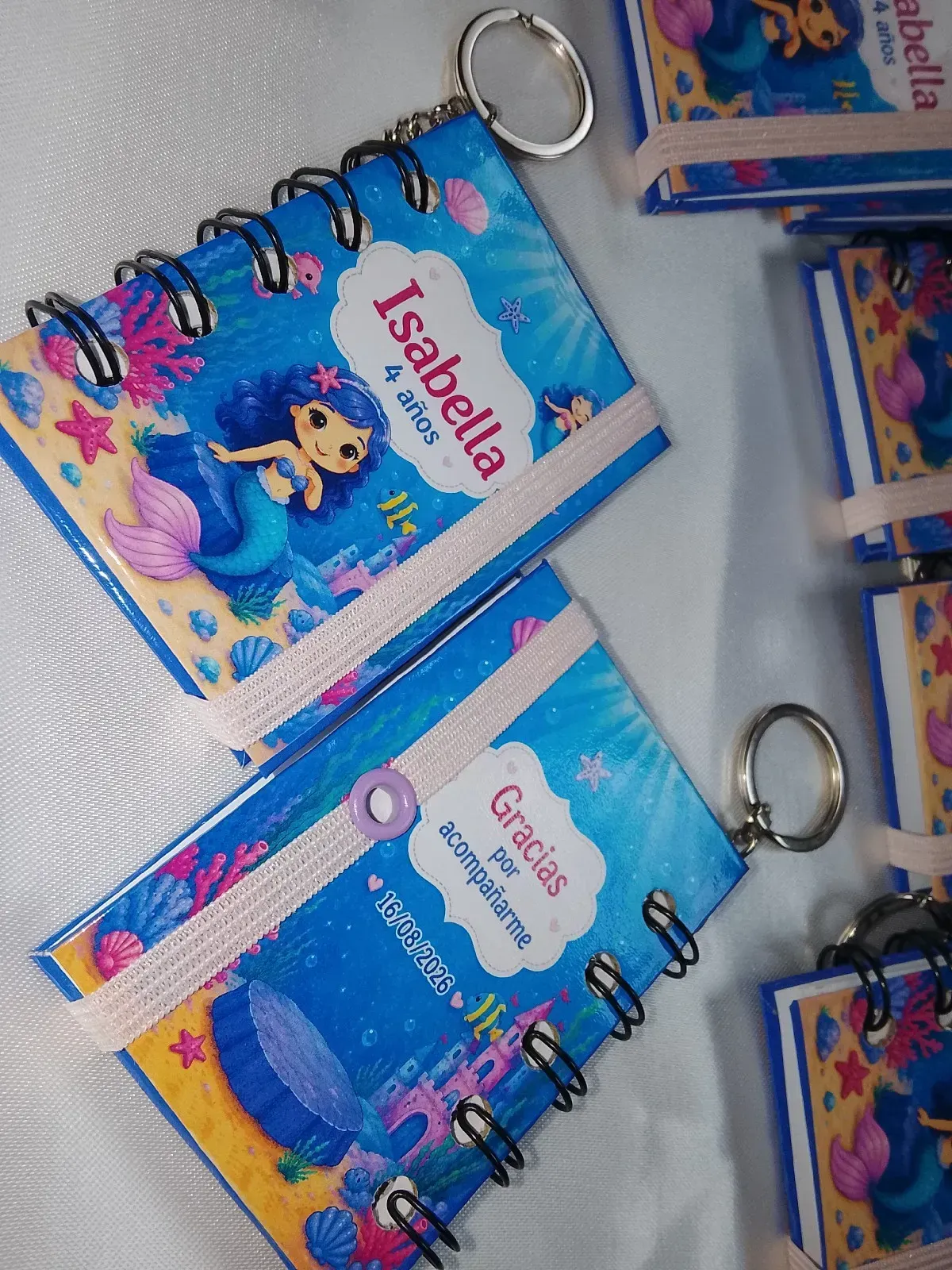 Mini libreta llaveros pack por 10 unidades.