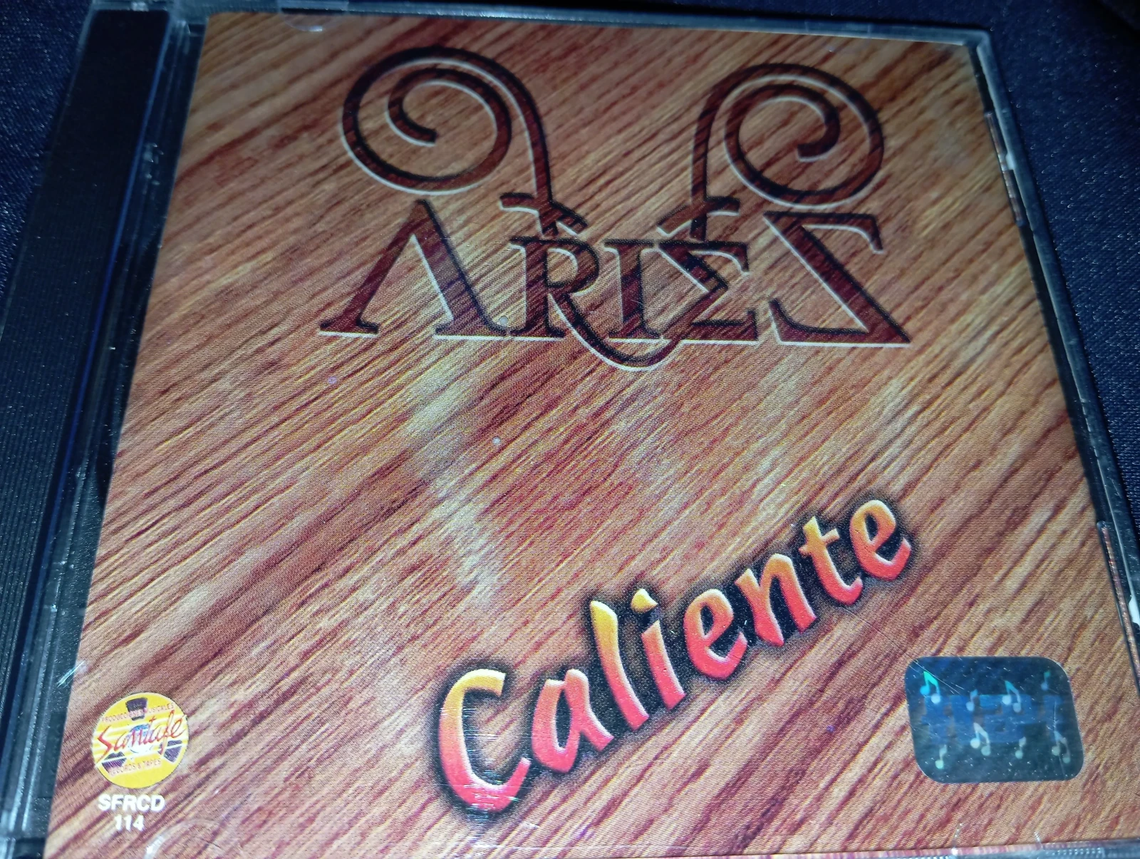 Ariez - Caliente (SANTA FE RECORDS)