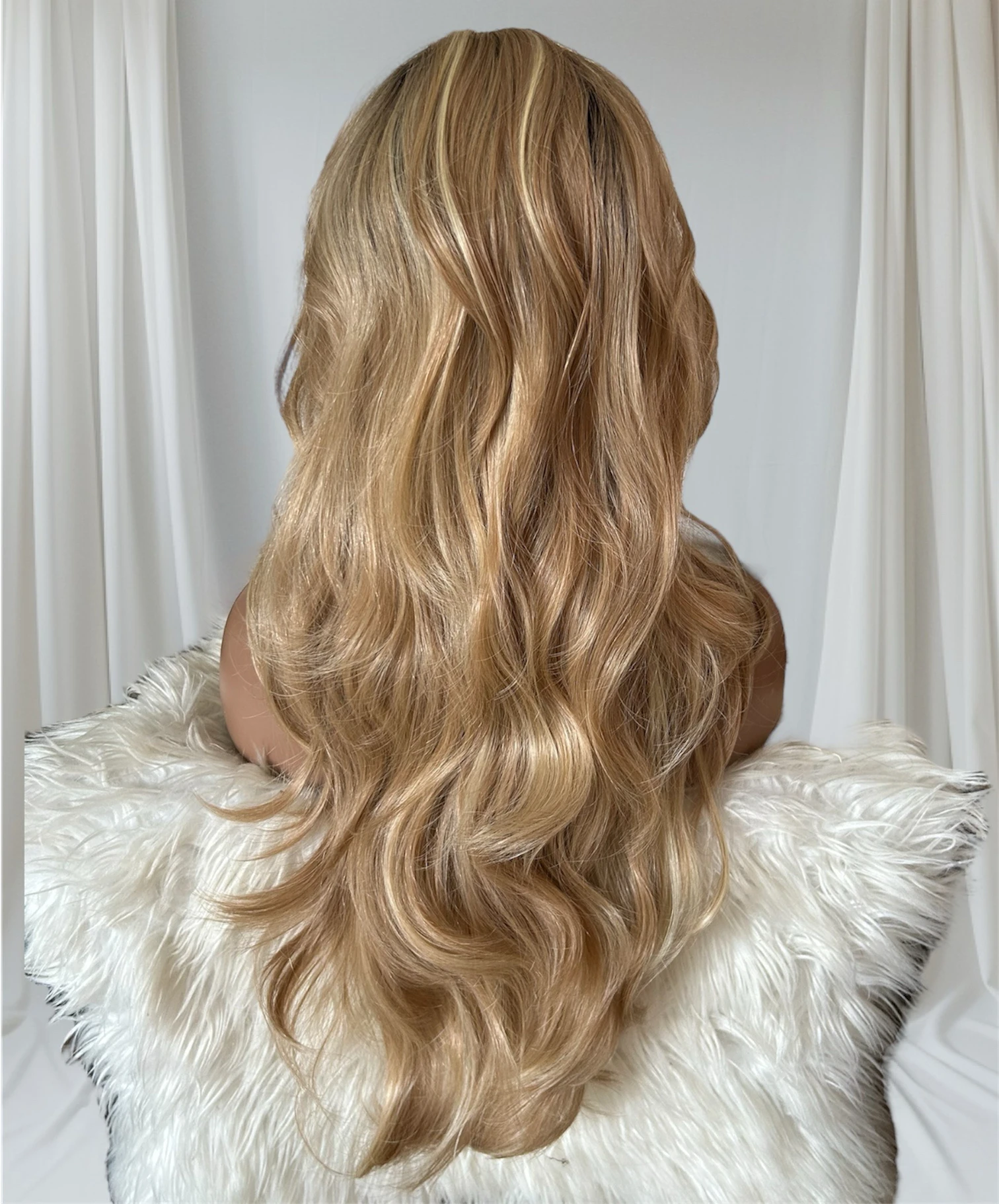 Peluca Semi natural de 26” ombre 13x4  3