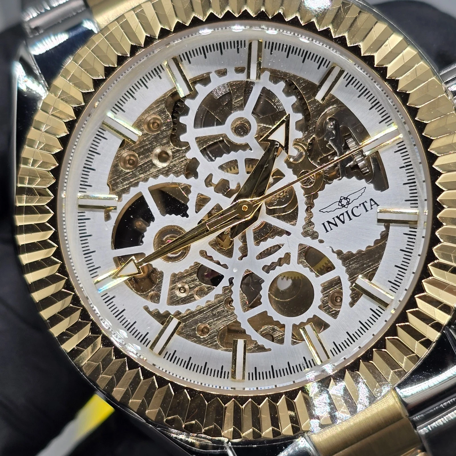 RELOJ INVICTA OBJET D ART (AUTOMÁTICO) 9