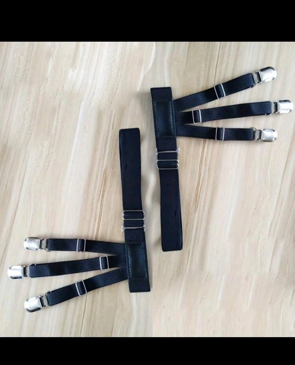 Par de Ligas Sujetadoras de Camisa – Tirantes Elásticos para Muslo con Clips Metálicos Antideslizantes 4