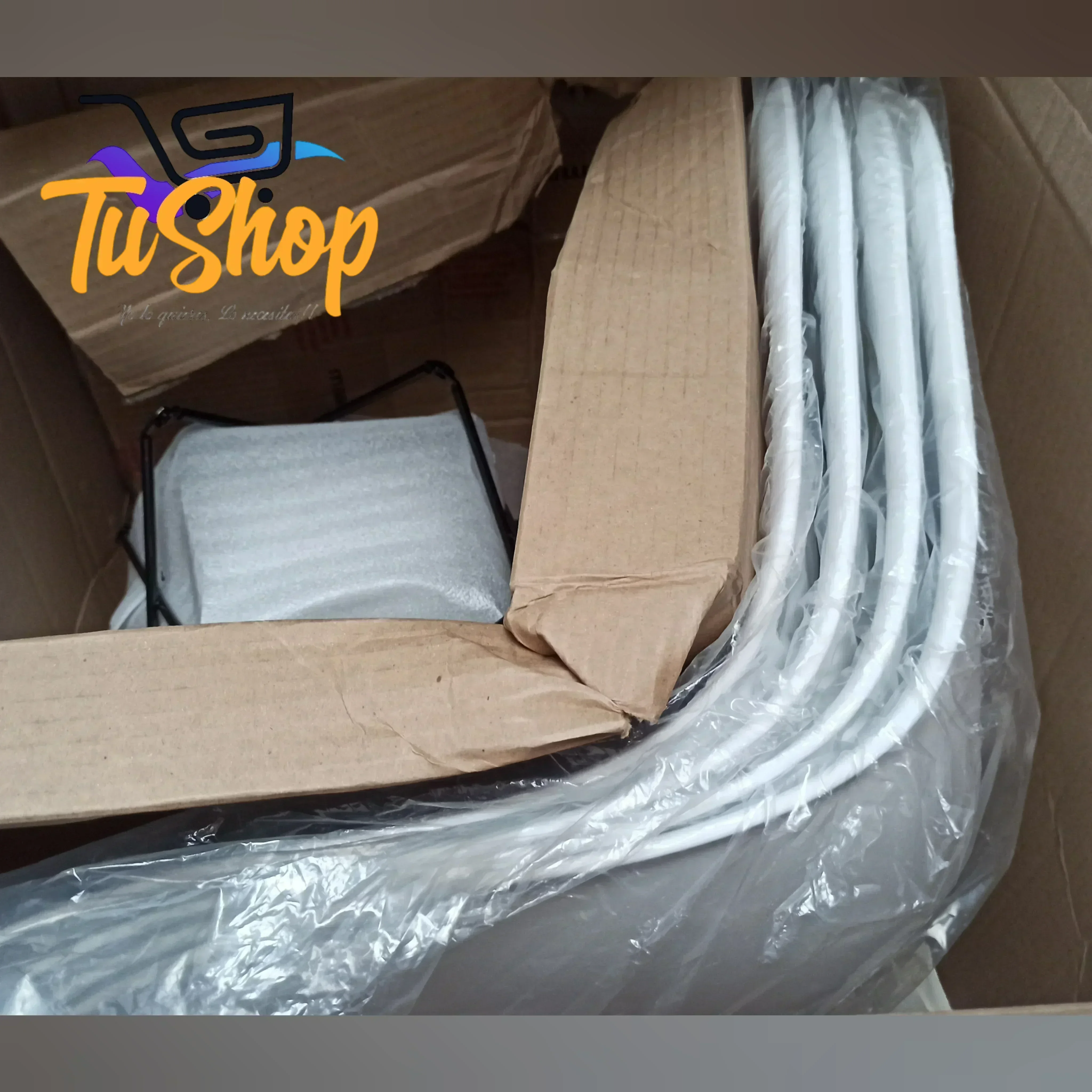 Sillas Blanco Eames Set x 4 unidades  6