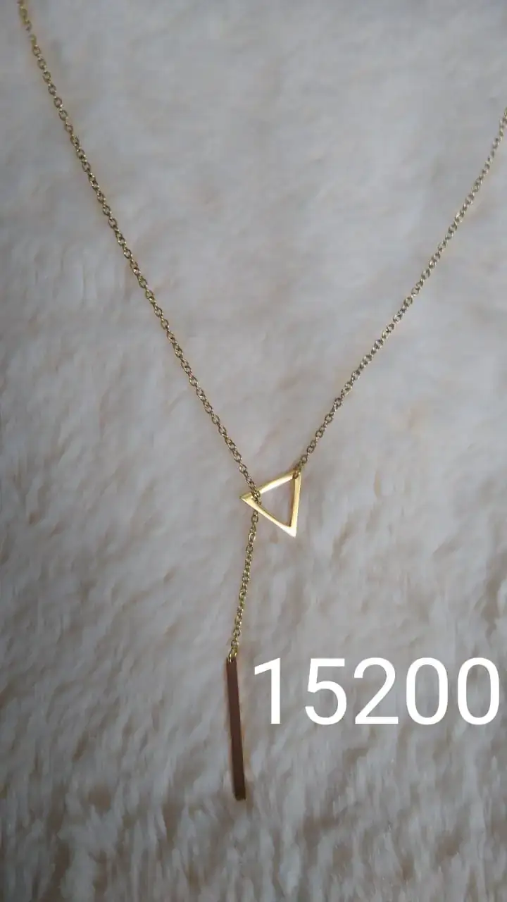 Collar Vintage Triángulo 2