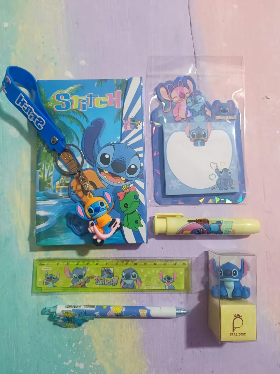 Pack de Papelería Stitch