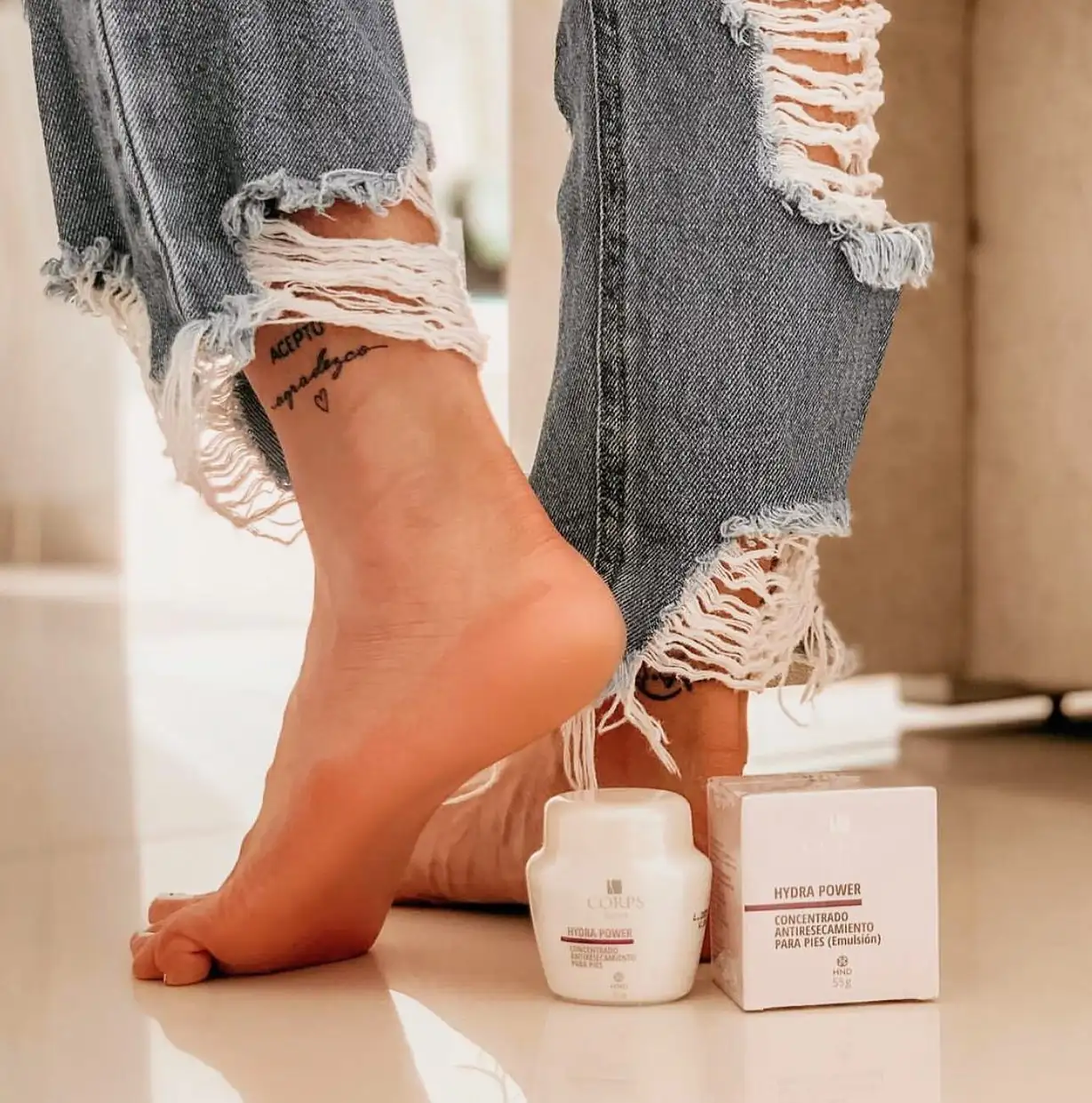💕CREMA HYDRA POWER CREMA PARA PIES👣