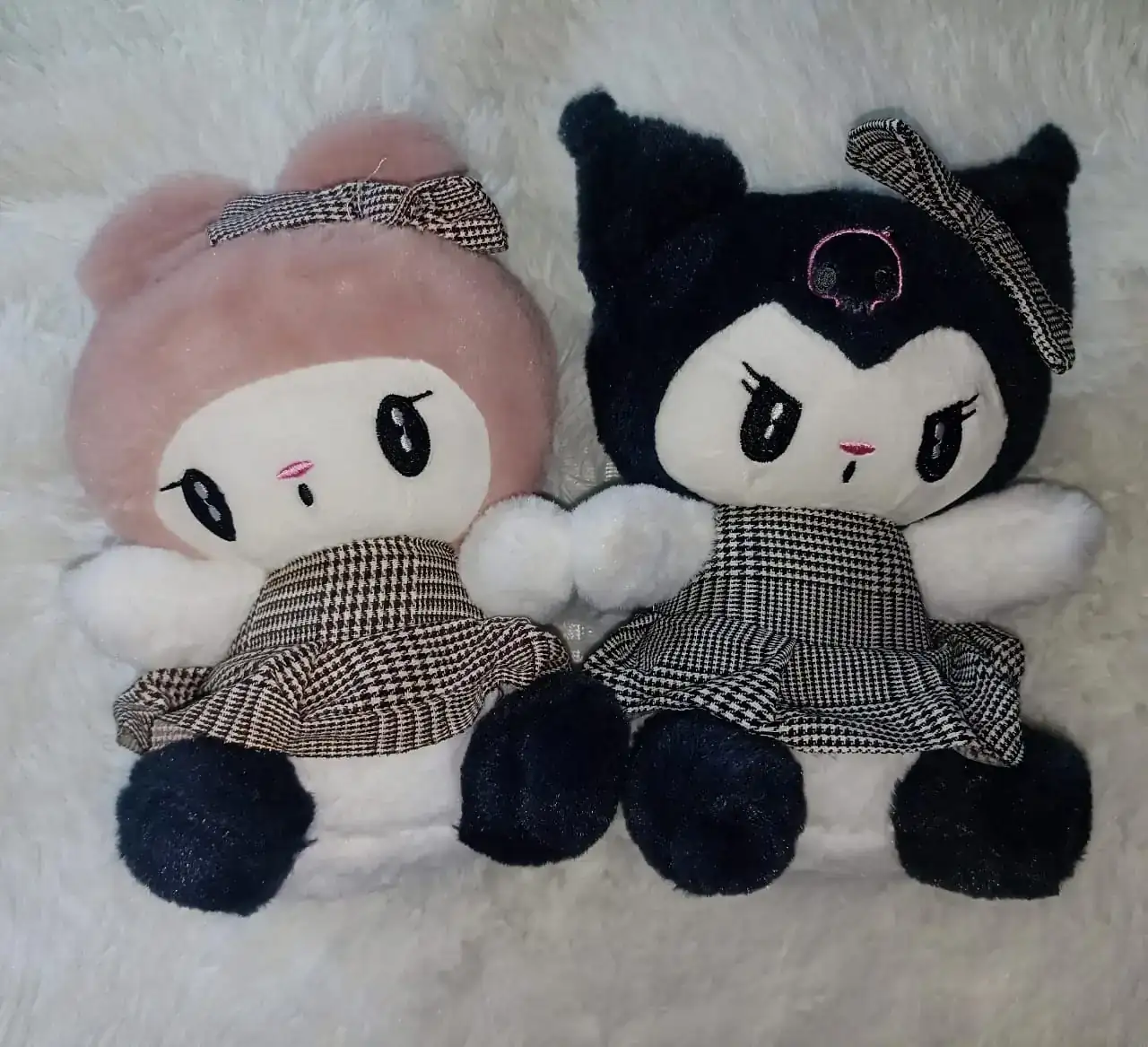 Peluches kuromi y Melody 