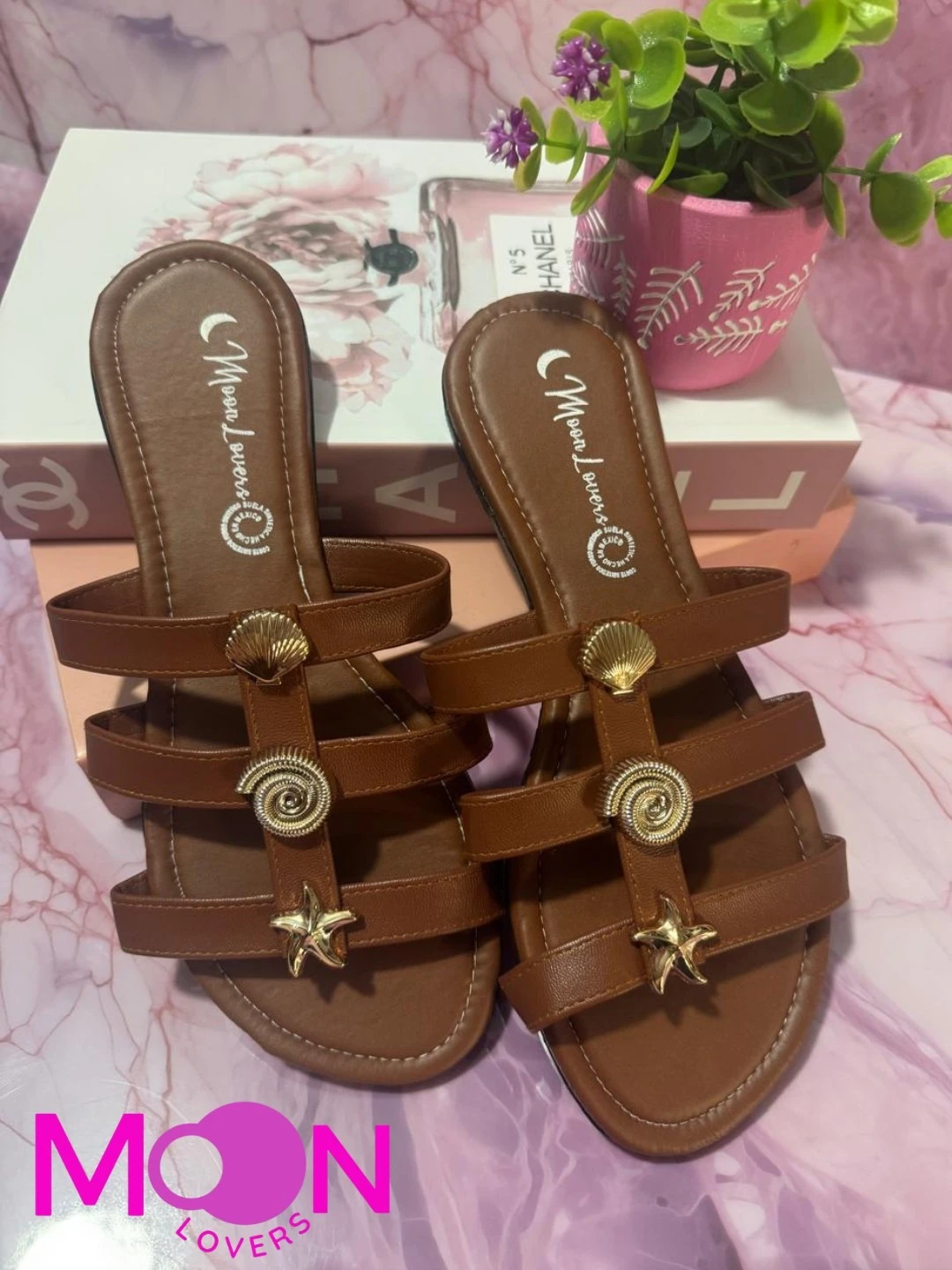 Mod. 1048 Sandalia Dama Mayoreo Cafe con estoperol conchitas