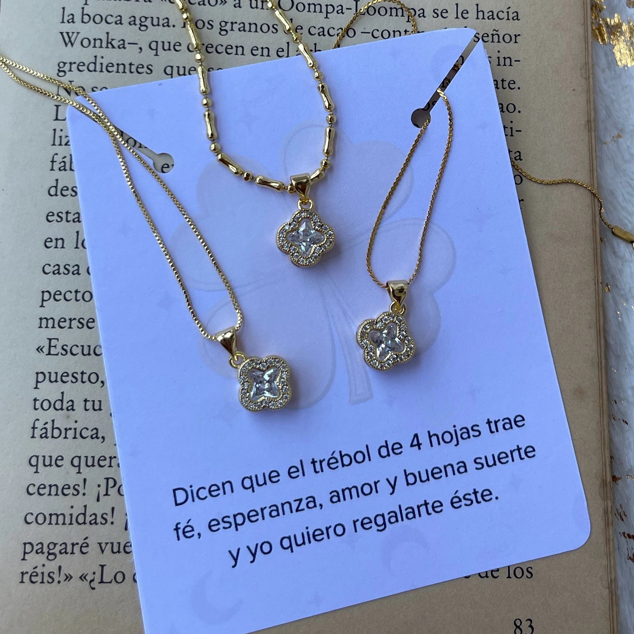 CADENA TRÉBOL PIEDRA 2