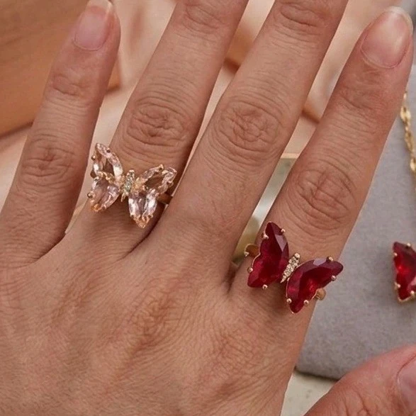 Anillo mariposa. 2