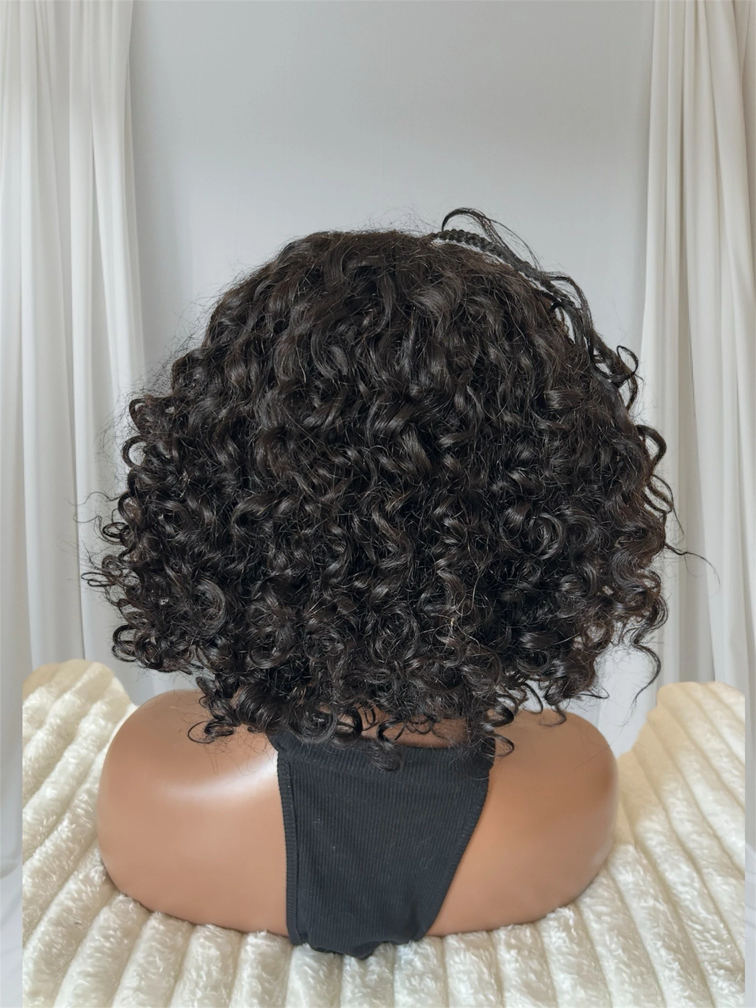 Pelucas de Cabello Humano Rizadas Ondas Profundas Bohemias Trenzadas con Cierre de Encaje 5x5 y Bob  Pelucas Rizadas Ondas Profundas Sin Pegamento de 12 Pulgadas 4