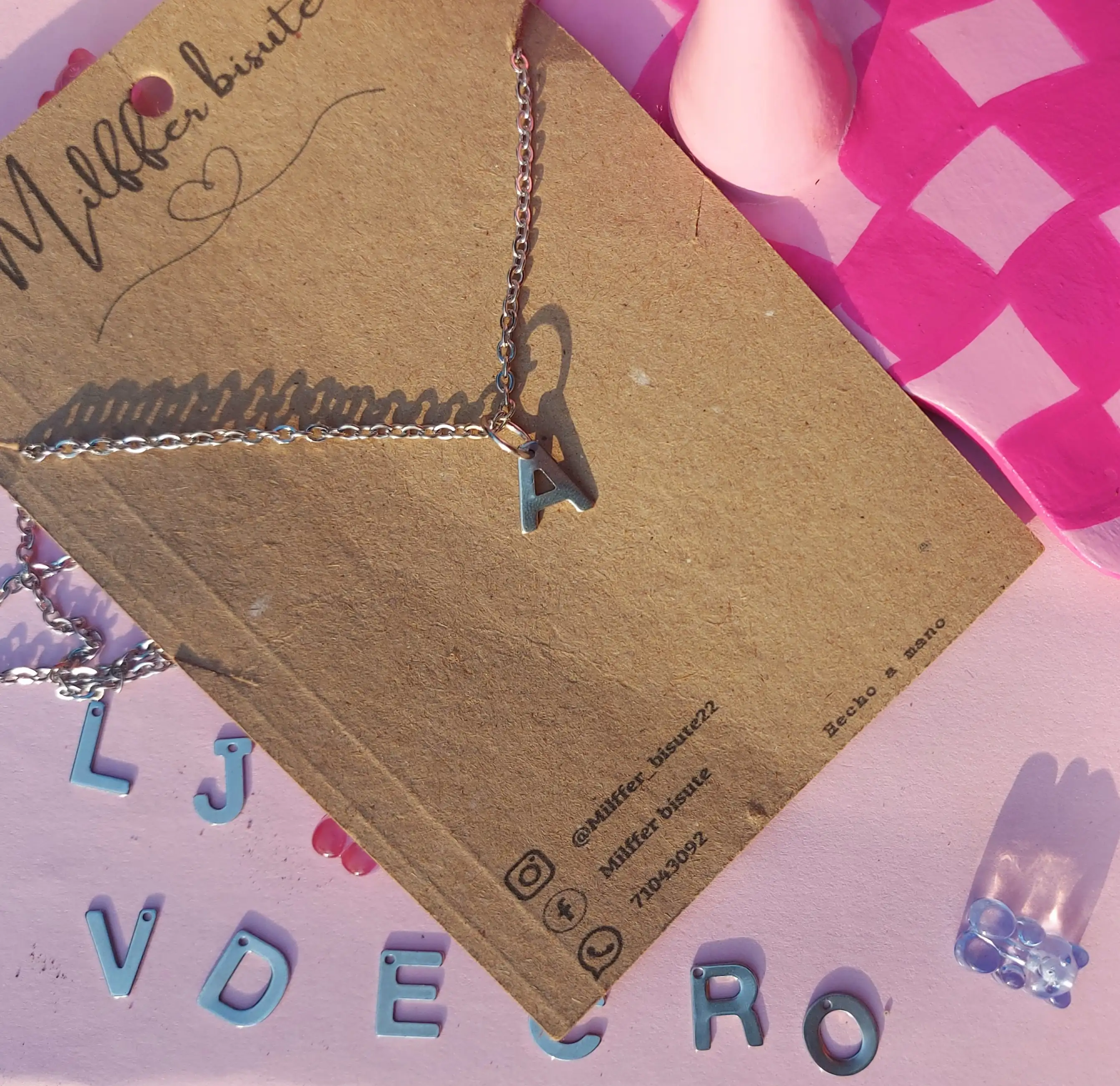 Cadena con inicial  4