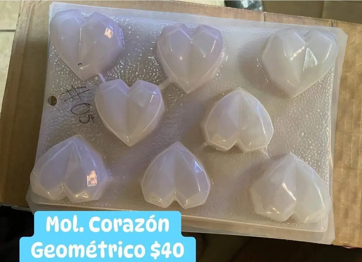 Corazón geométrico 