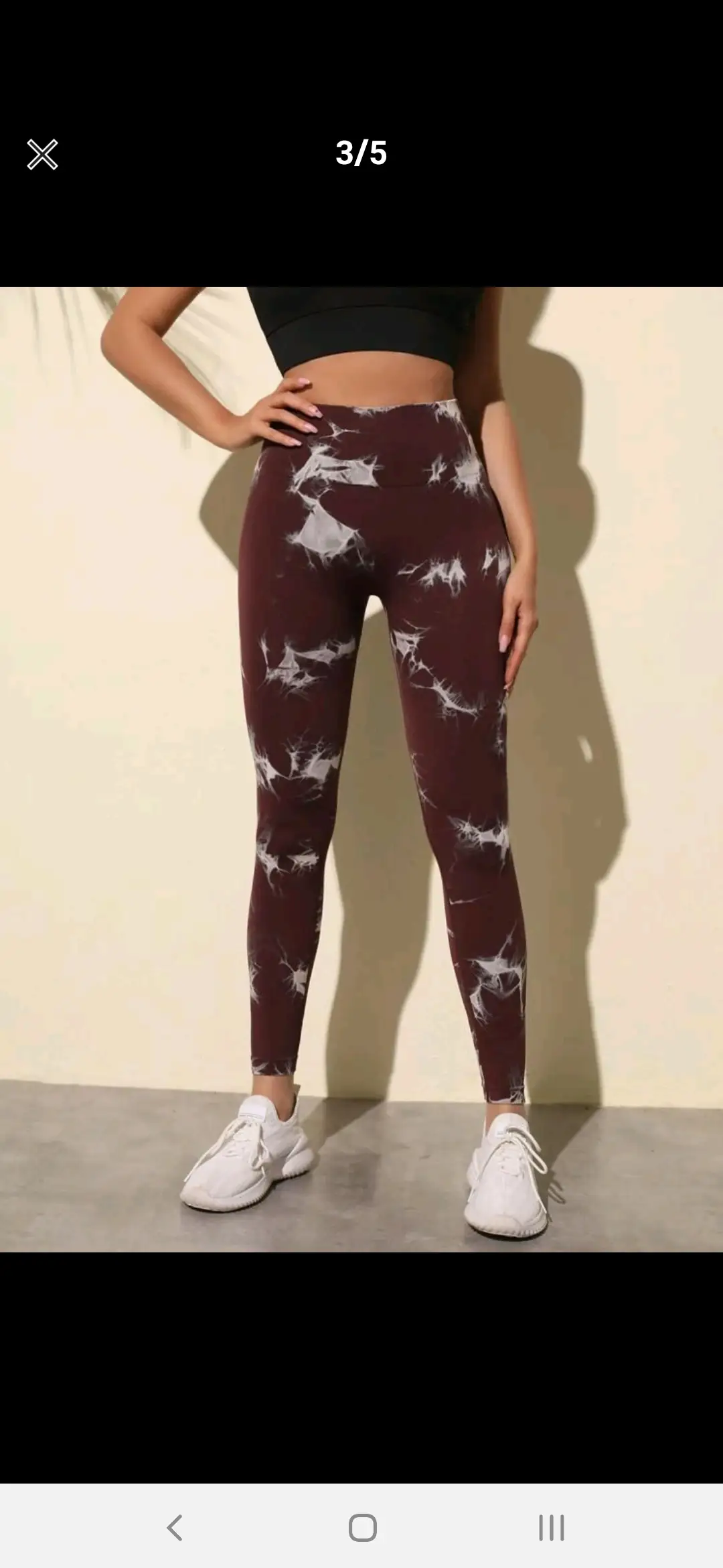 Marron oscuro manchas blancas S