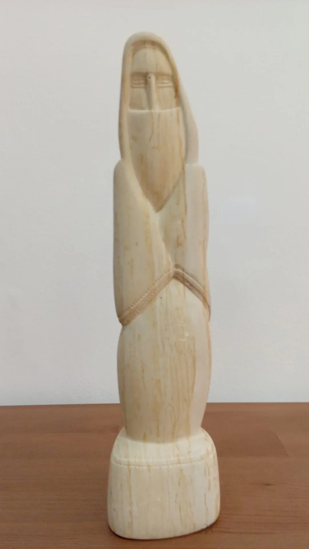 Piedra Tallada a Mano 2