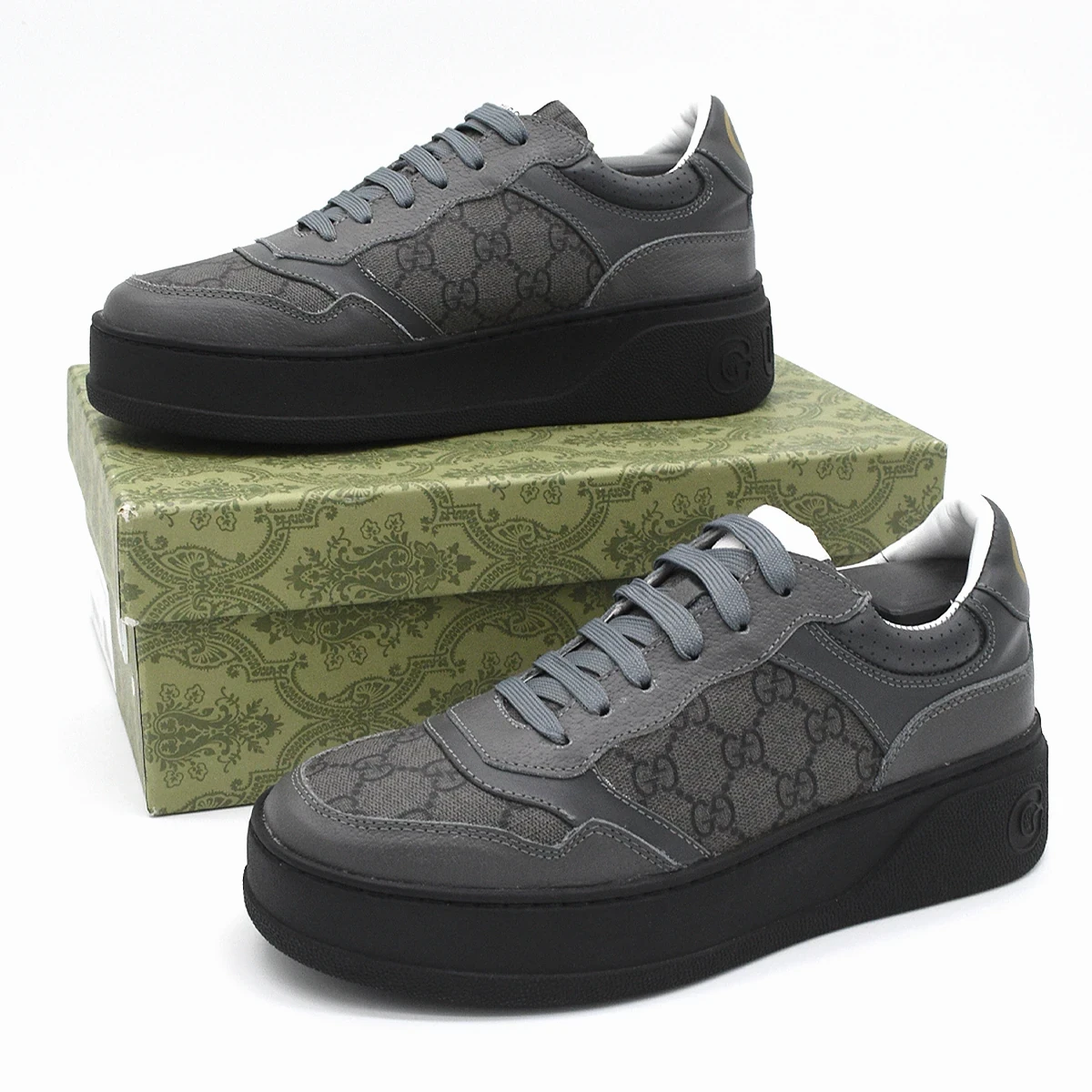 Zapatilla Gucci Lace Up GG Monogram Gris 4