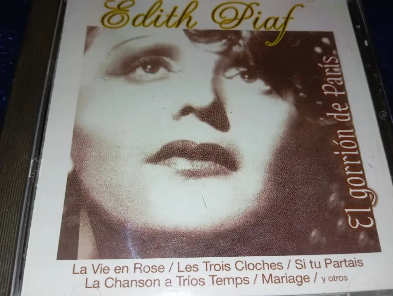 Edith Piaf - El Gorrion De Paris (ARGENTINA)
