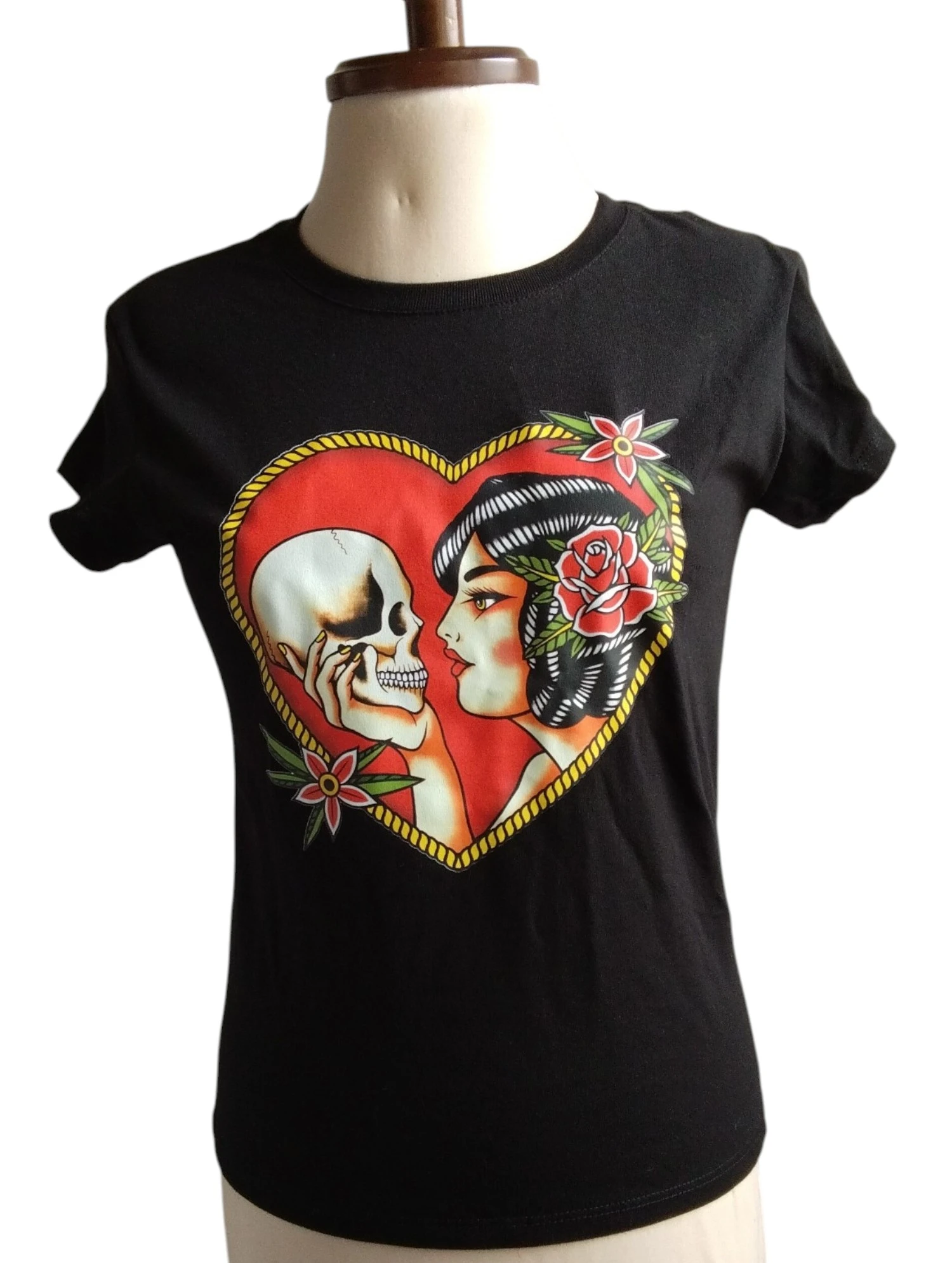 Camiseta estampado corazon 