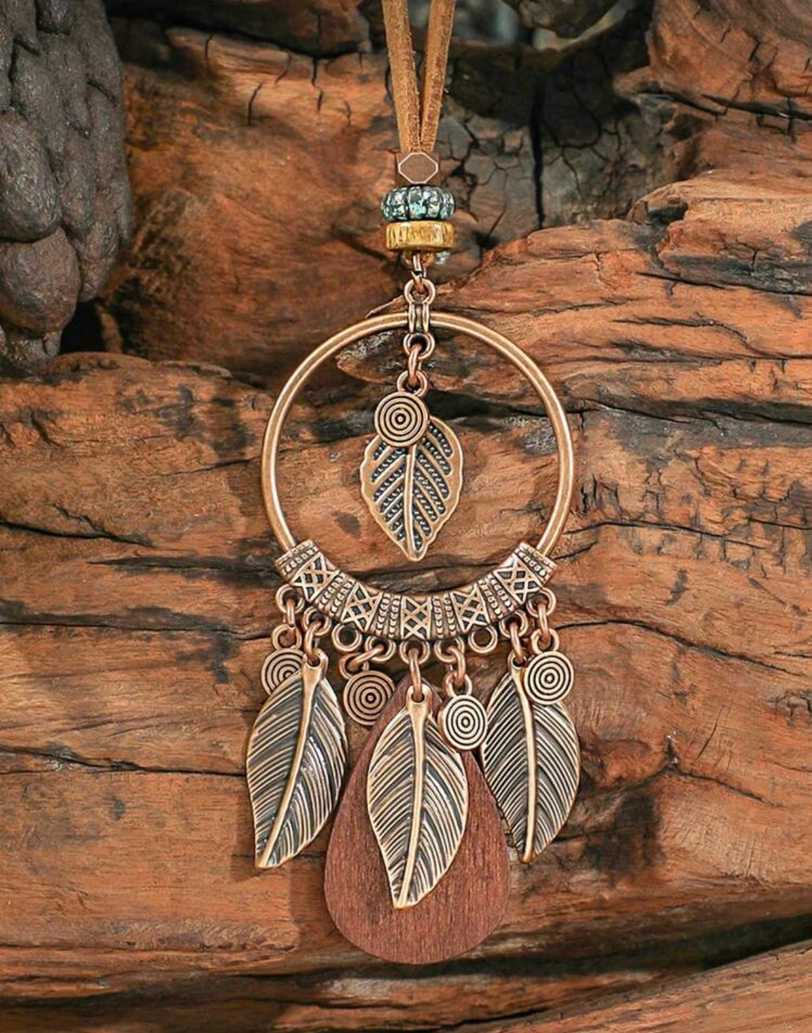 Colgante Bohemio con diseño de hoja