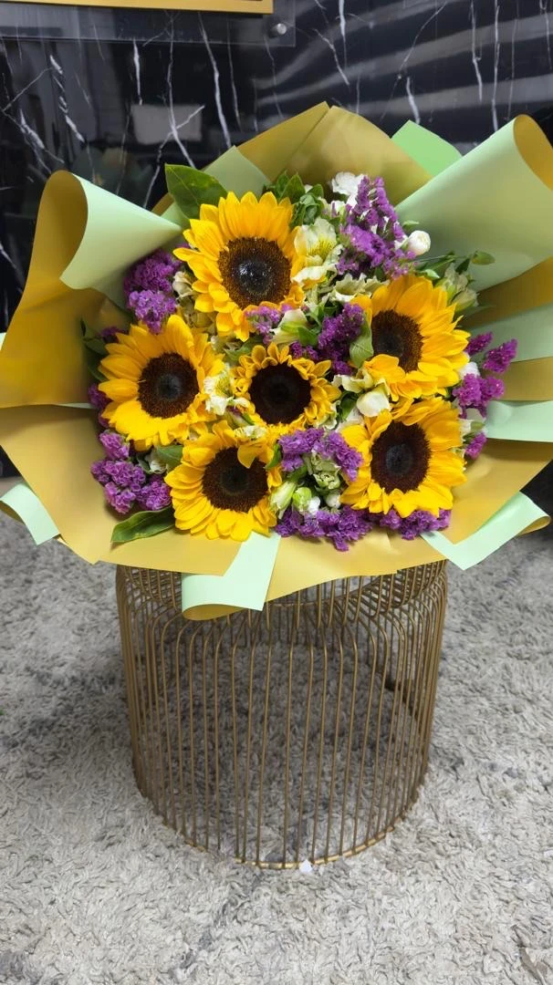 Ramillete girasoles primavera 
