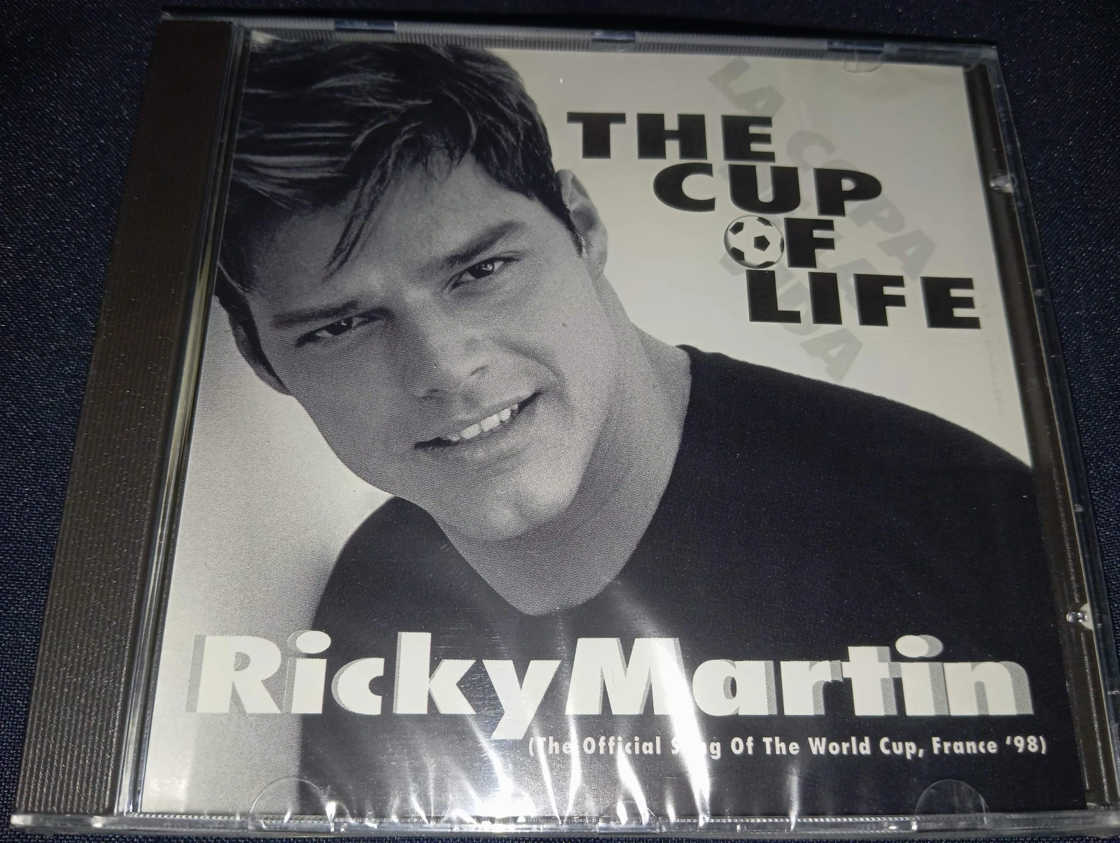 Ricky Martin - The Cup Of Life (MAXI SINGLE)